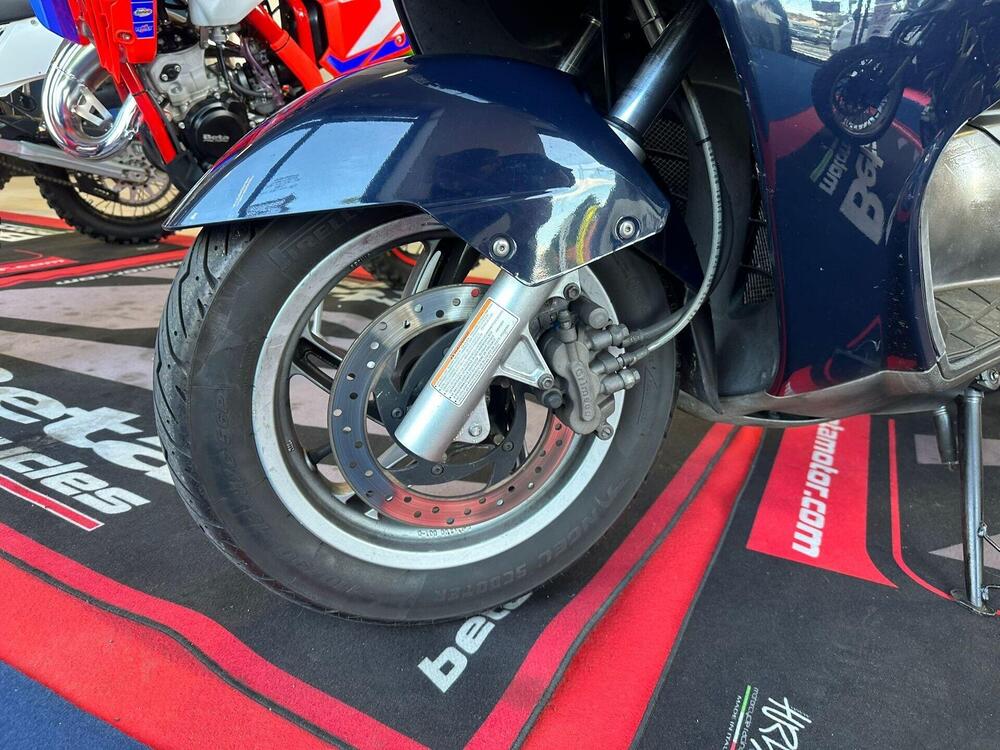 Aprilia Atlantic 250 (2004 - 11) (11)