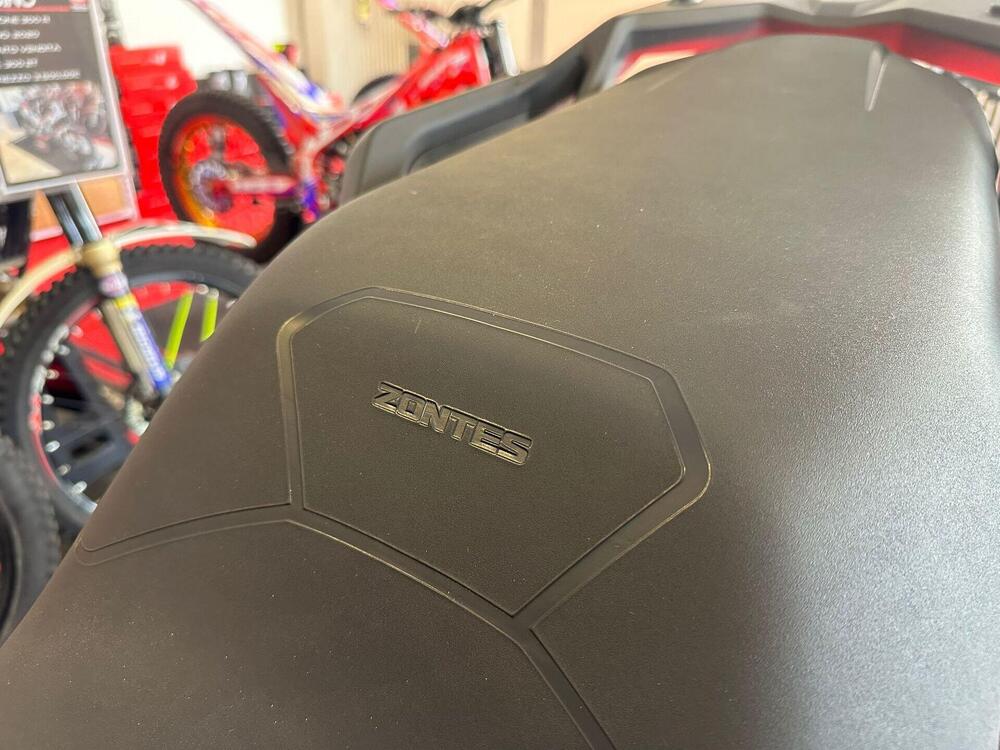 Zontes ZT703-F (2025 - 26) (18)