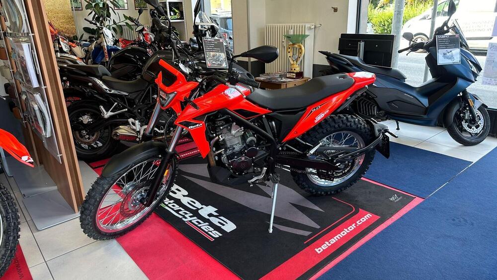 Betamotor Alp 4.0 (2024 - 26) (4)