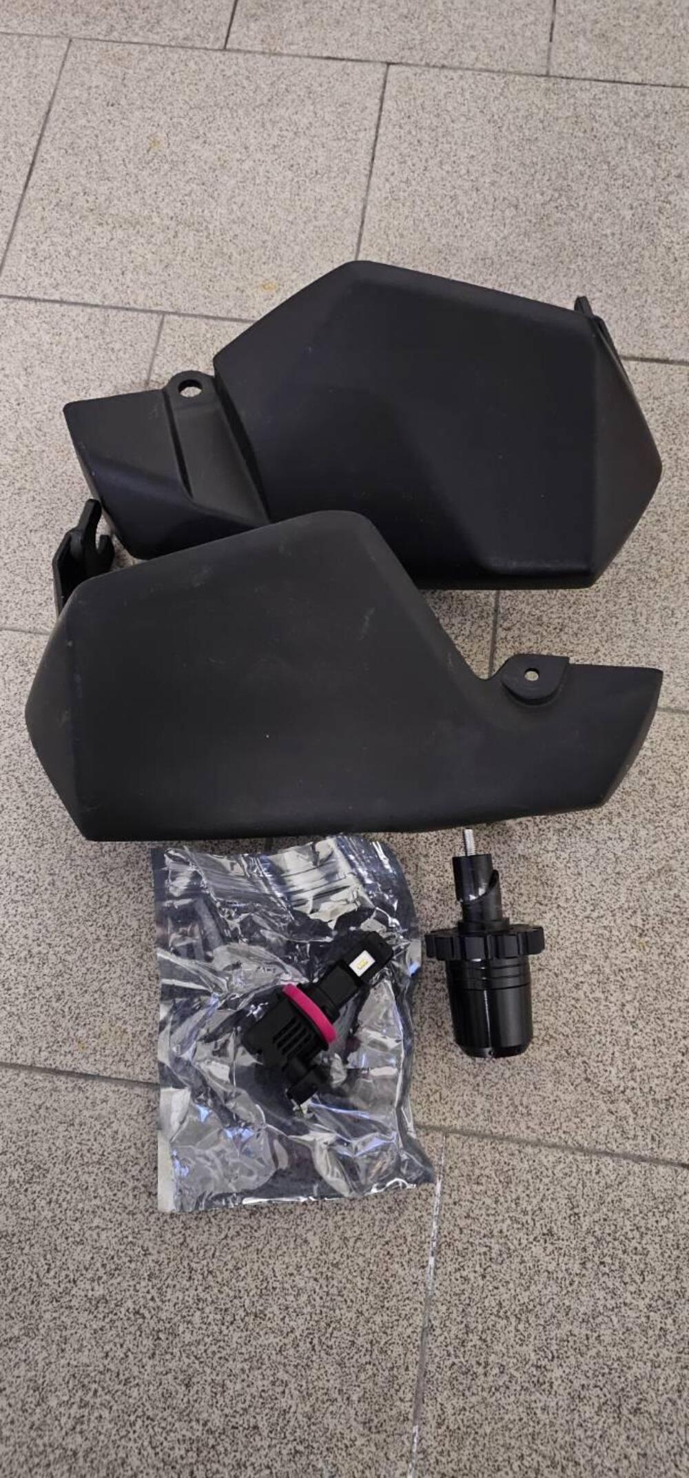 Suzuki V-Strom 650 ABS (2017 - 20) (12)