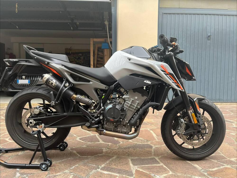 KTM 790 Duke L (2023 - 24)