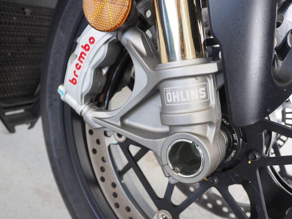 Ducati Streetfighter V4 S (2023 - 24) (8)