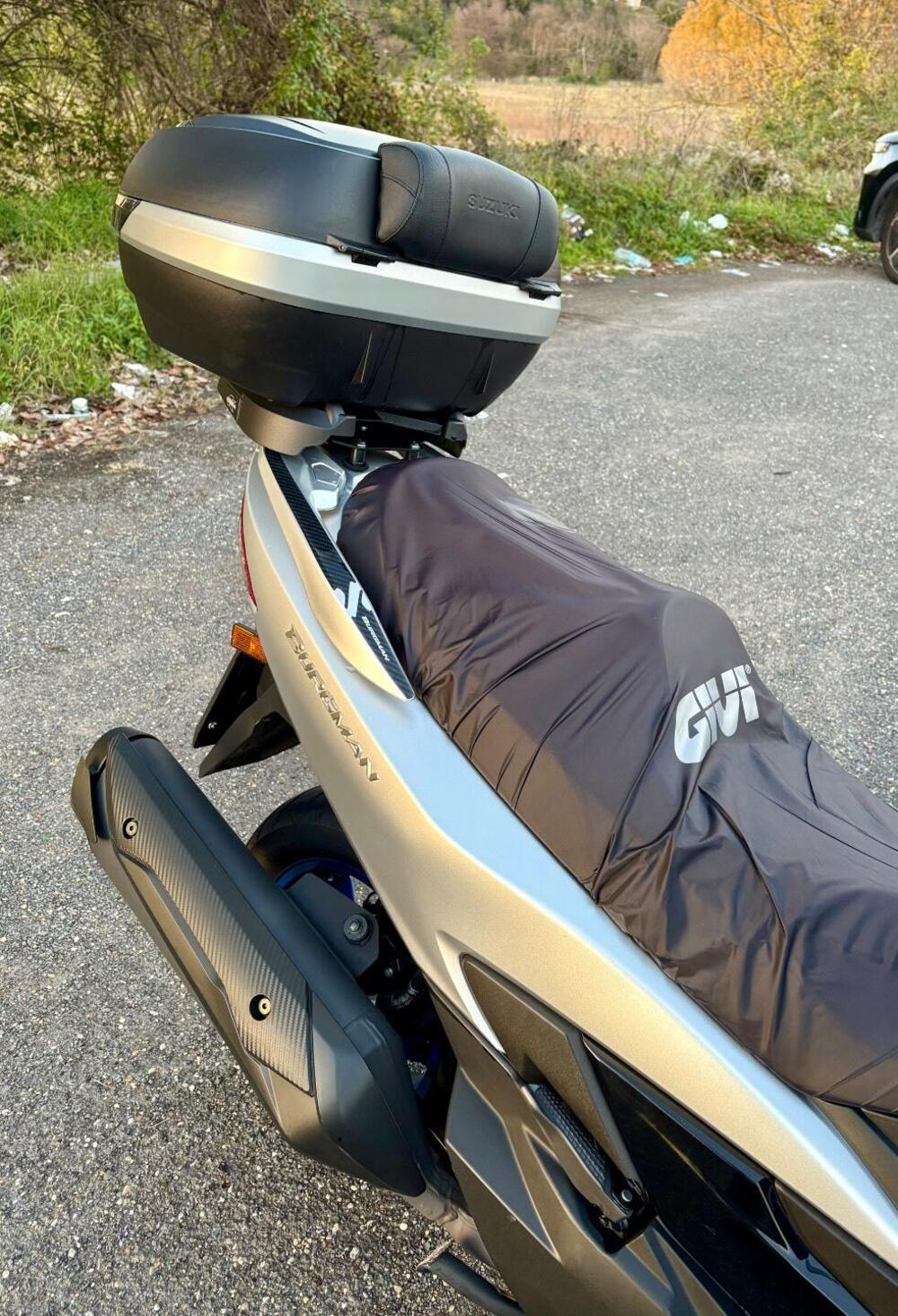 Suzuki Burgman 400 (2022 - 24) (7)