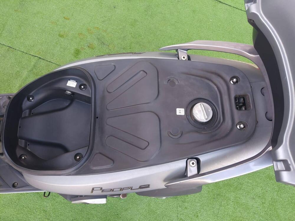 Kymco People 300i GT ABS (2016 - 20) (8)