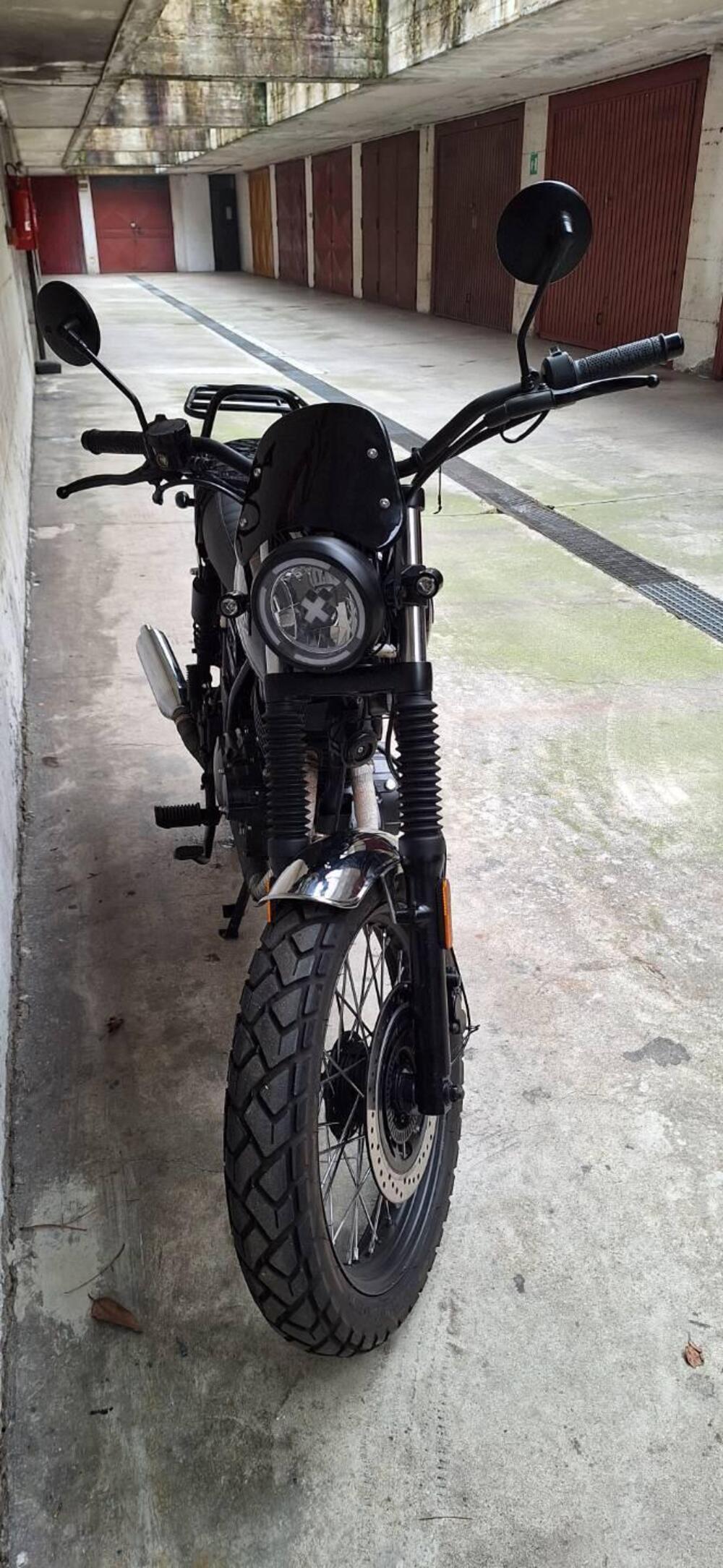 Brixton Motorcycles Cromwell 250 (2021 - 25) (2)