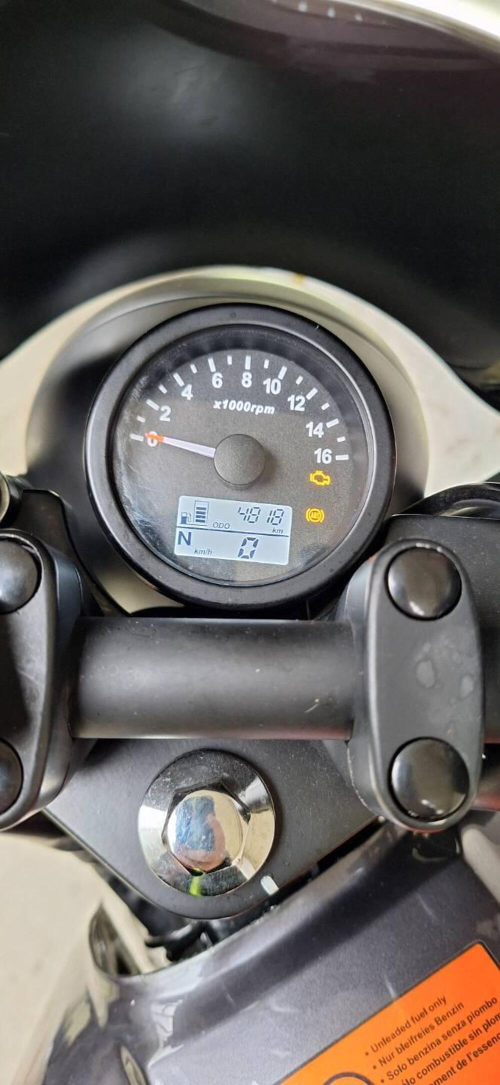 Brixton Motorcycles Cromwell 250 (2021 - 25) (4)