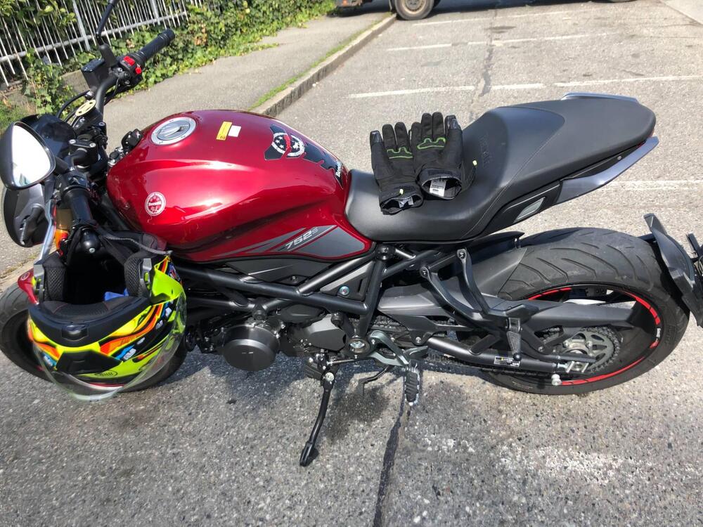 Benelli 752 S (2019 - 20) (3)