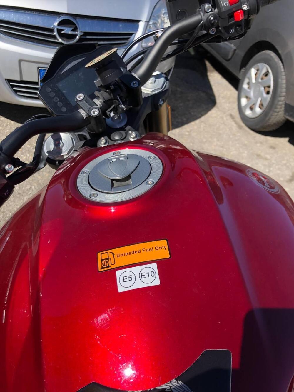 Benelli 752 S (2019 - 20) (4)