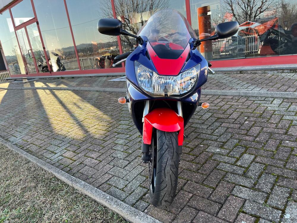 Honda CBR 900 RR Fireblade (2000 - 01) (5)