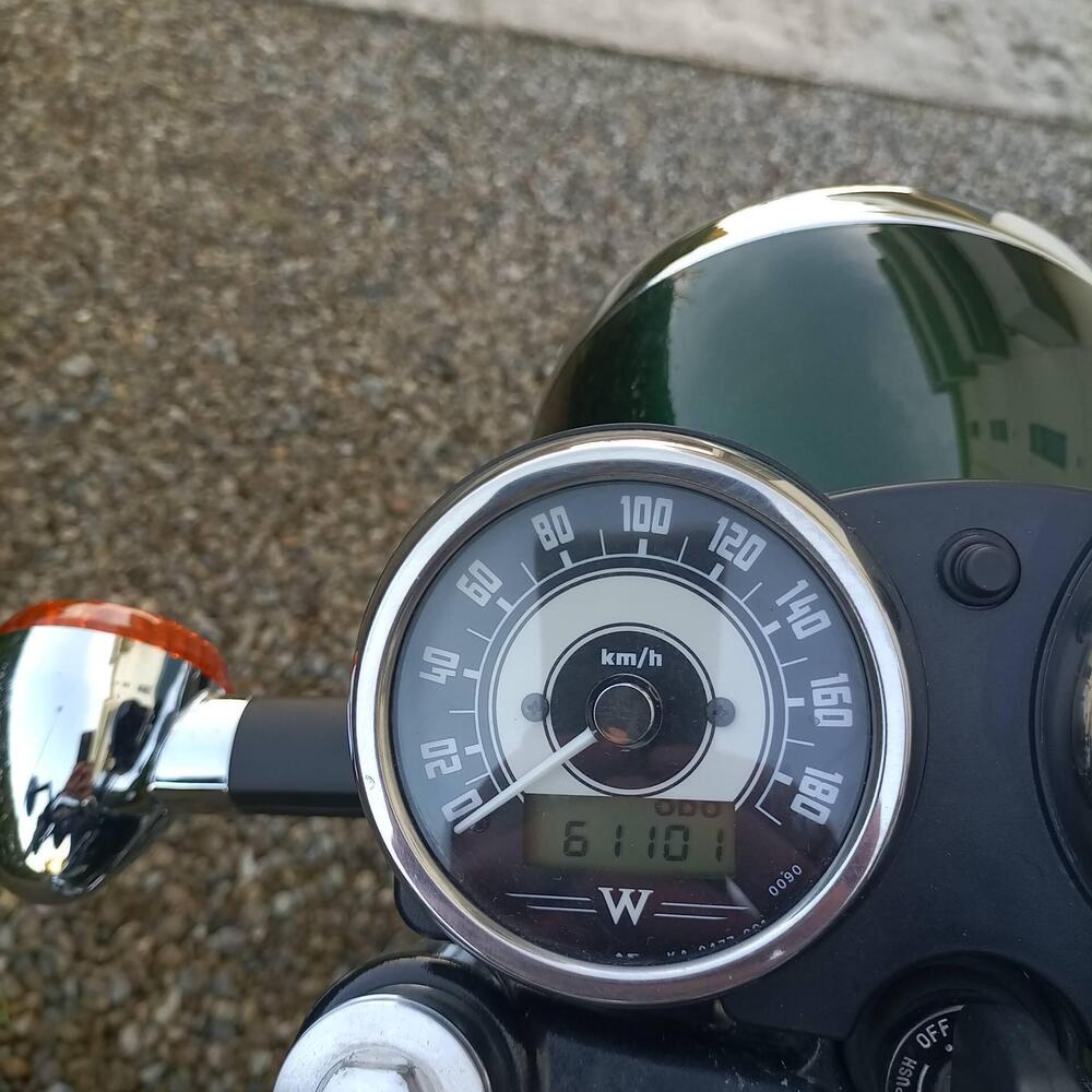 Kawasaki W 800 (2010 - 17) (2)