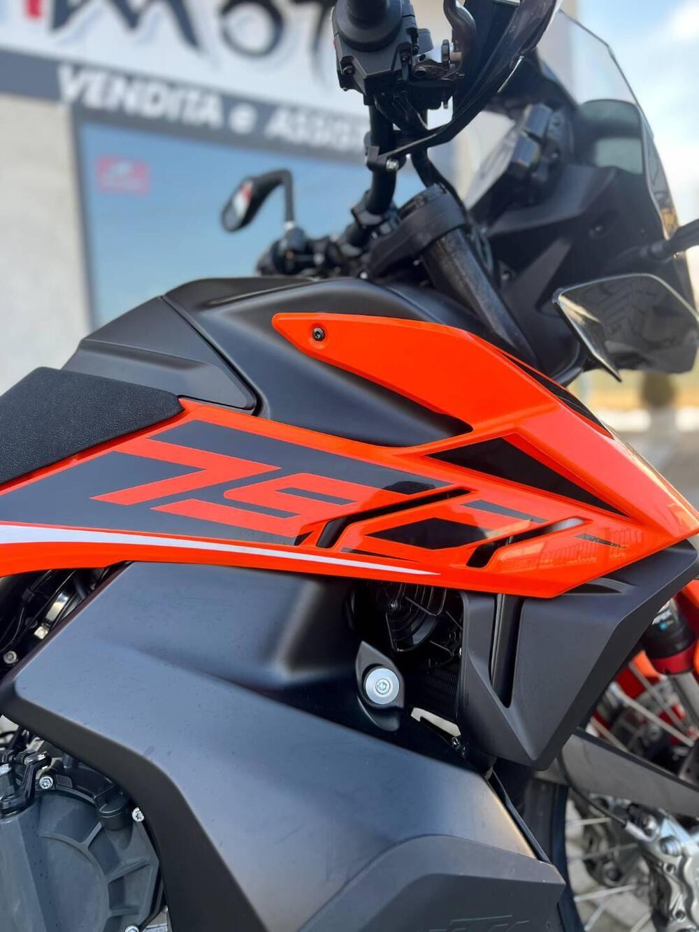 KTM 790 Adventure (2019 - 20) (4)