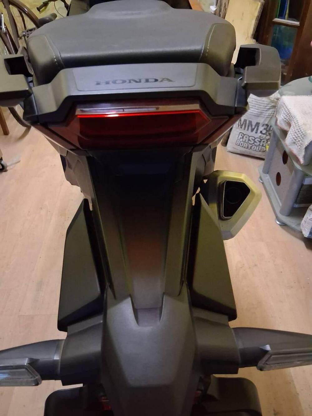 Honda X-ADV 750 DCT Adventure (2021 - 24) (7)