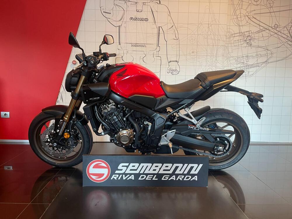 Honda CB 650 R E-Clutch (2024 - 26) (5)