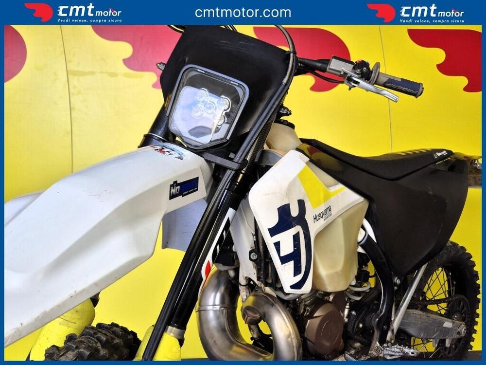 Husqvarna TE 300i (2019) (7)