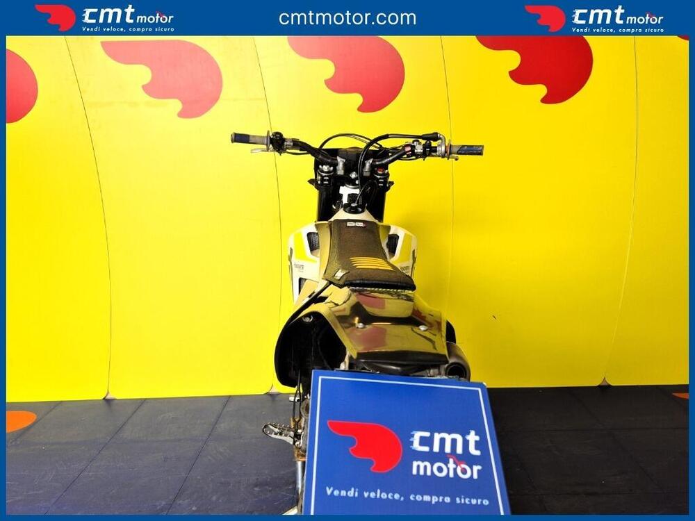 Husqvarna TE 300i (2019) (9)