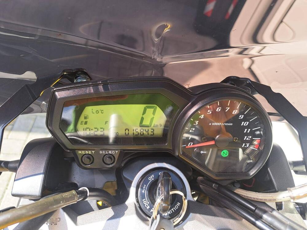 Yamaha FZ1 (2006 - 16) (2)