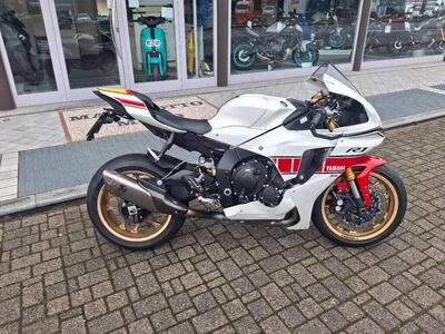 Yamaha YZF R1 World GP 60th Anniversary (2022 - 23) usata