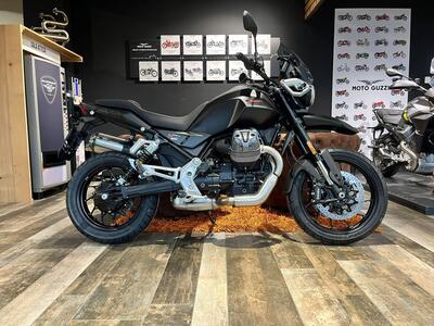 Moto Guzzi V85 Strada (2024 - 26) nuova
