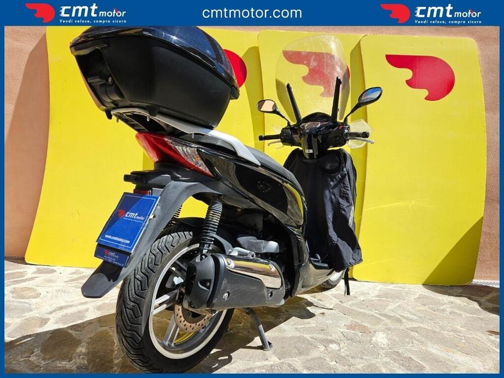 Honda SH 300 i ABS (2016 - 20) (4)