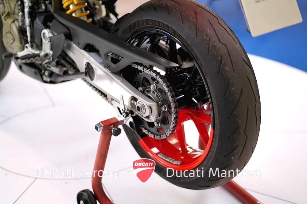 Ducati Hypermotard 698 Mono RVE (2024 - 26) (15)