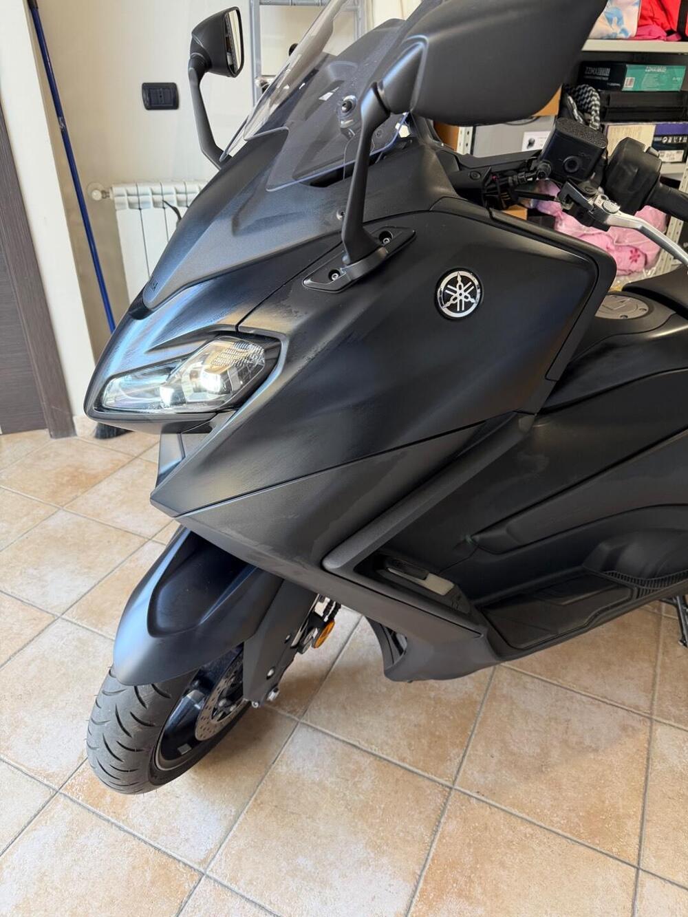 Yamaha T-Max 560 (2022 - 24) (3)