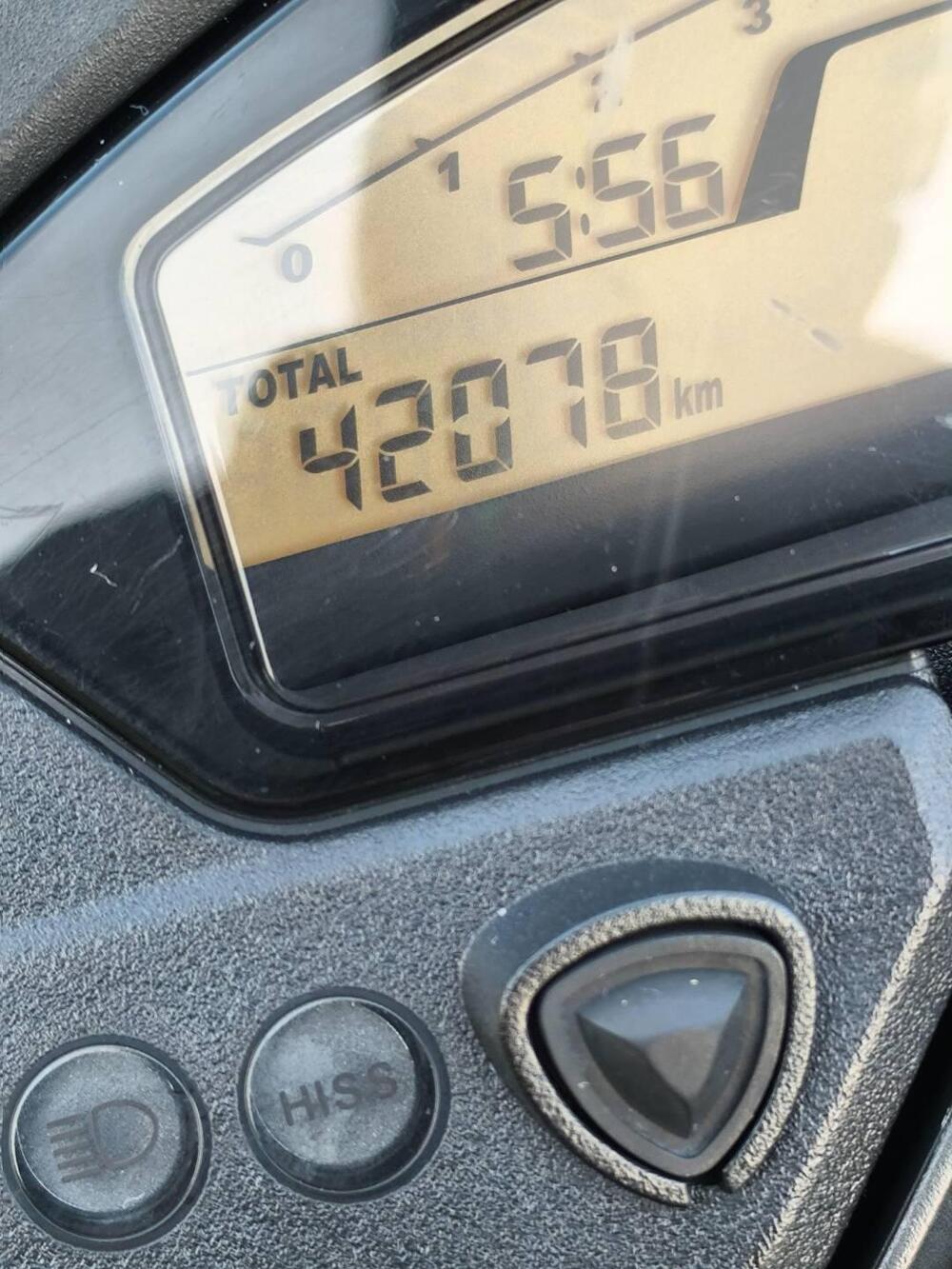 Honda Crossrunner ABS (2010 - 14) (3)