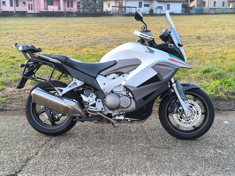 Honda Crossrunner ABS (2010 - 14) (2)