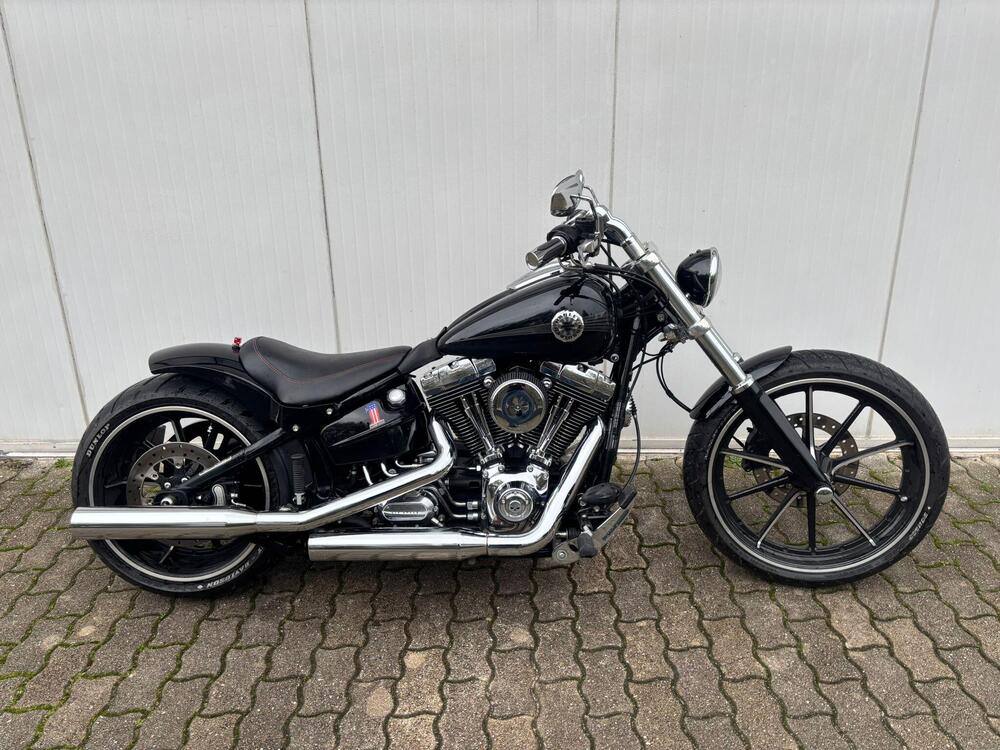 Harley-Davidson 1690 Breakout (2013 - 17) - FXSB (9)