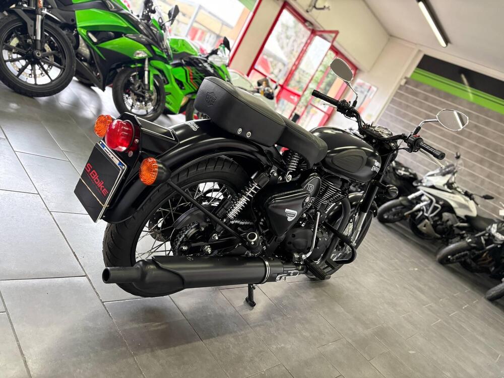 Royal Enfield Classic 500 EFI Stealth Black (2018 - 20) (5)