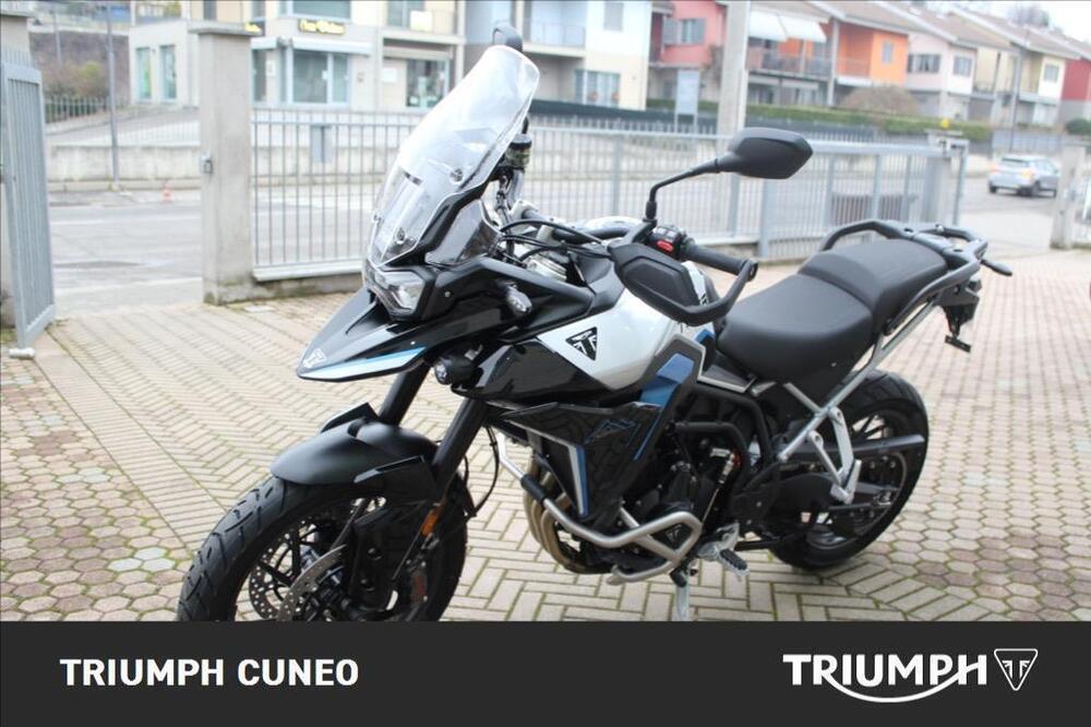 Triumph Tiger 900 Alpine Special Edition (2026) (9)