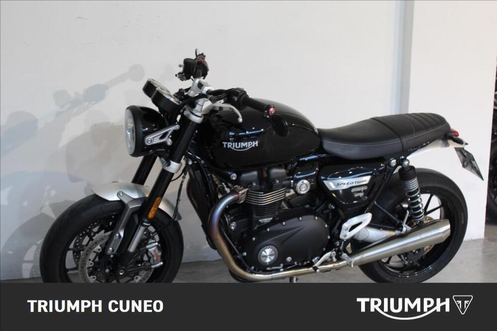 Triumph Speed Twin 1200 (2021 - 24) (2)