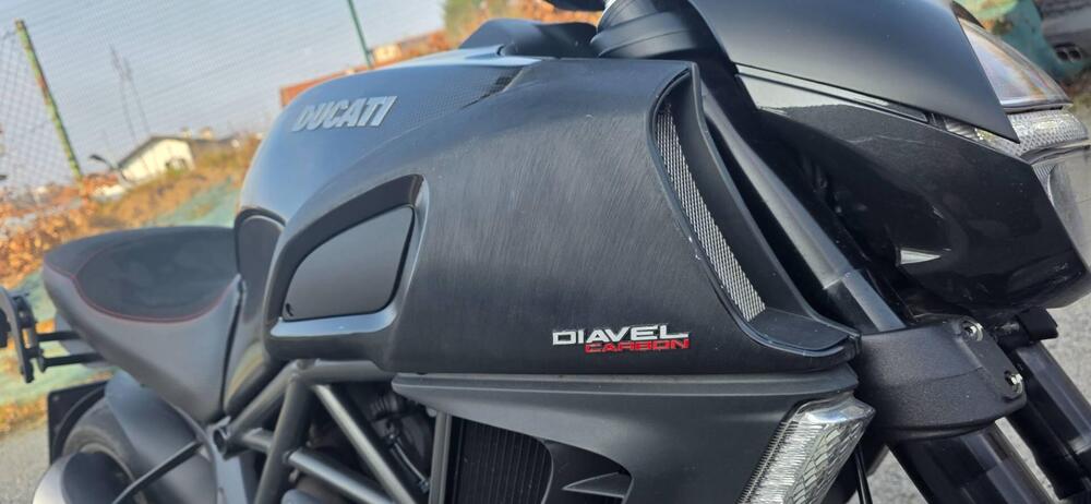 Ducati Diavel 1200 Carbon (2010 - 13) (3)