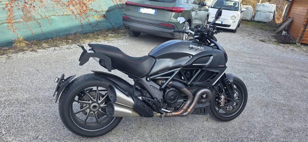 Ducati Diavel 1200 Carbon (2010 - 13) (4)