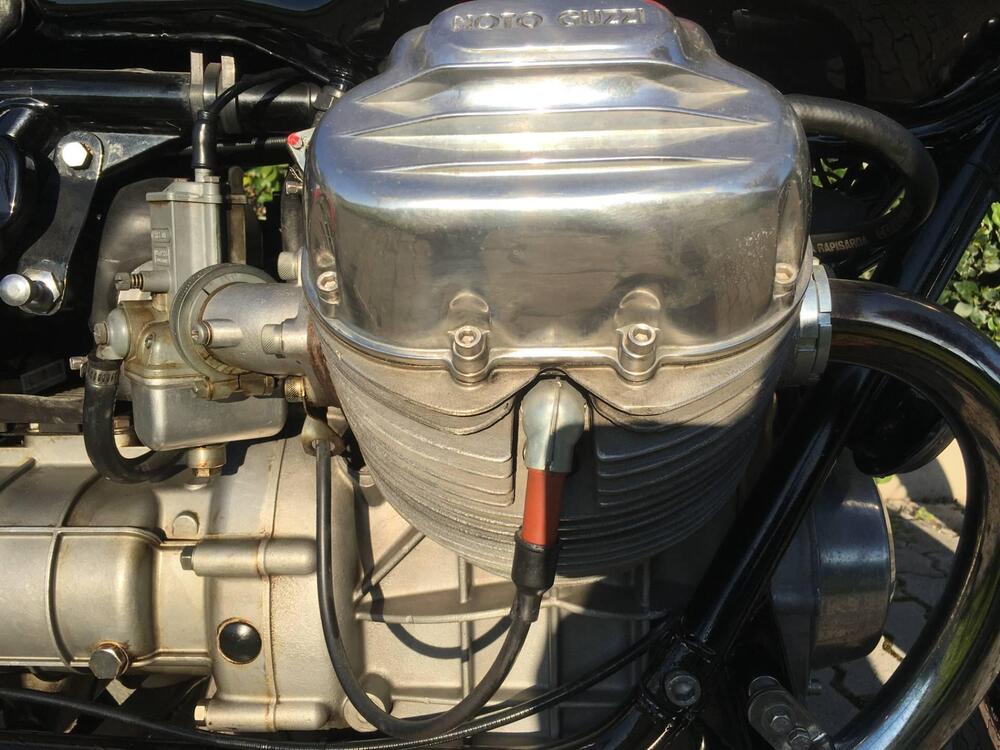 Moto Guzzi 750 S (5)