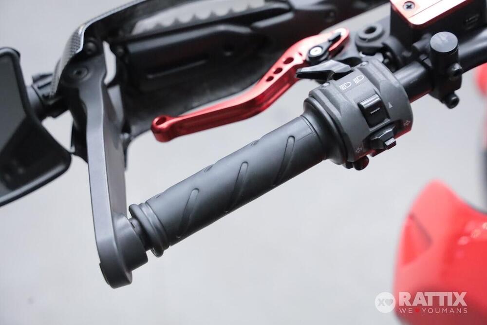 Ducati Hypermotard 796 (2012) (11)