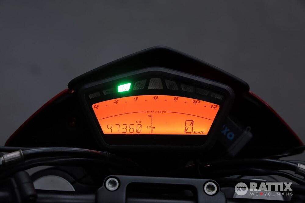 Ducati Hypermotard 796 (2012) (13)