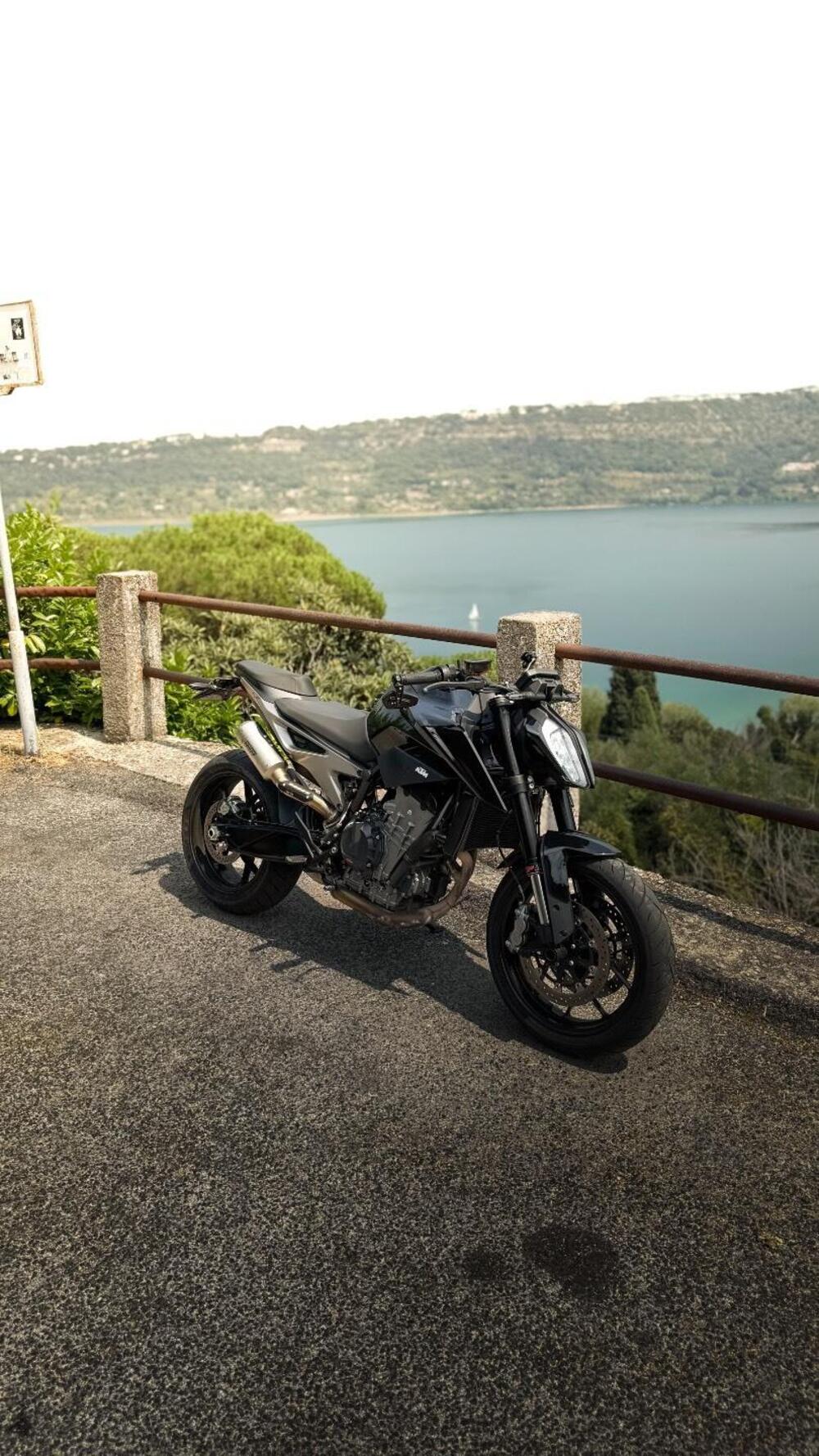 KTM 790 Duke L (2023 - 24)