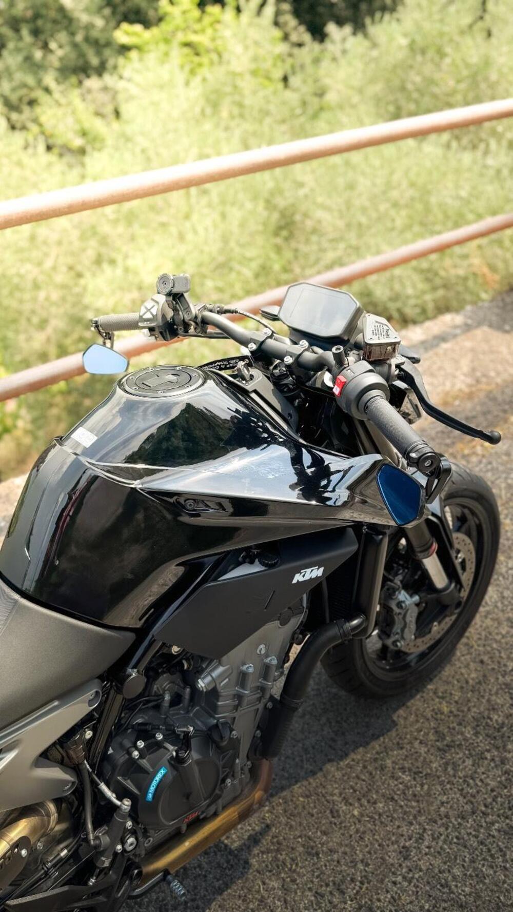 KTM 790 Duke L (2023 - 24) (4)