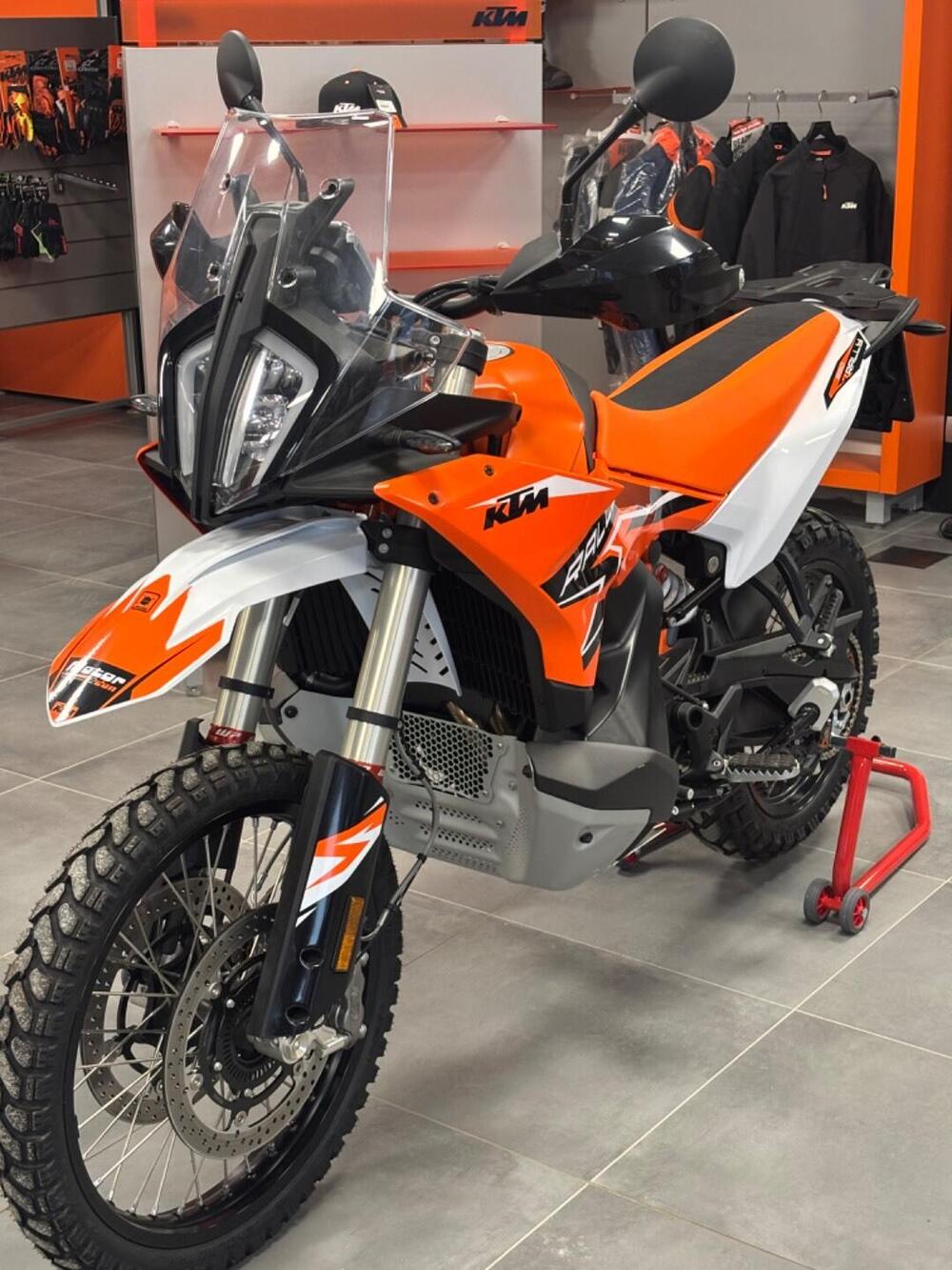 KTM 890 Adventure R Rally (2024 - 26) (4)