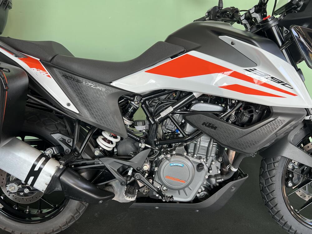 KTM 390 Adventure (2020) (10)