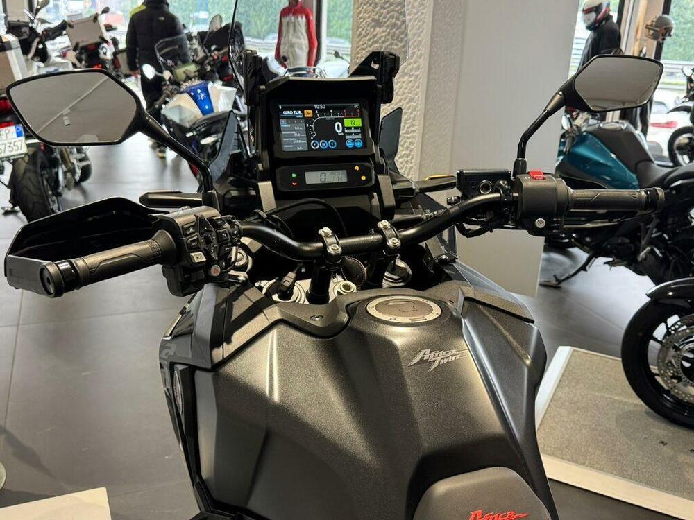 Honda Africa Twin CRF 1100L Urban (2022 - 23) (8)