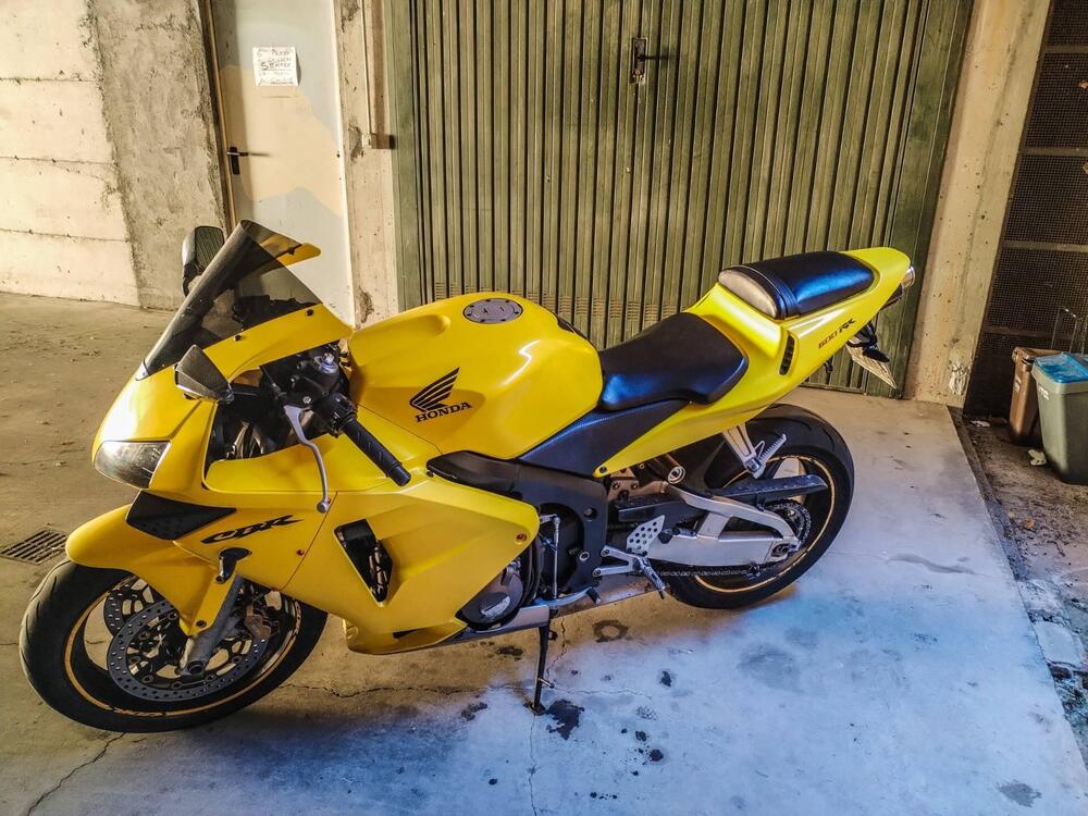 Honda CBR 600 RR (2003 - 04)