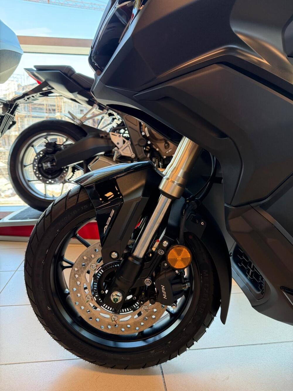 Honda ADV 350 (2022 - 24) (6)