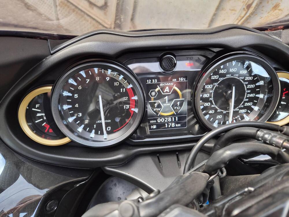 Suzuki GSX 1300 R Hayabusa (2021 - 24) (3)