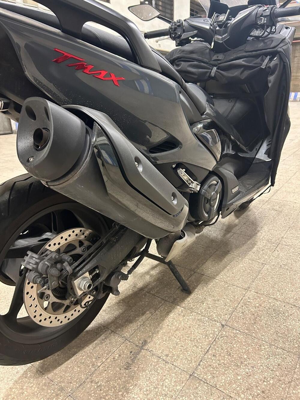 Yamaha T-Max 560 Tech Max (2021) (5)