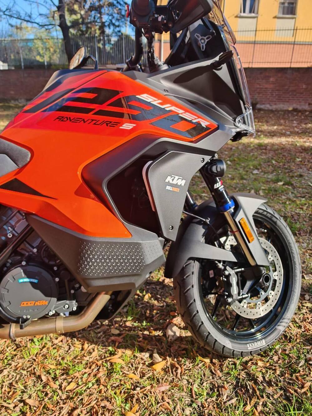 KTM 1290 Super Adventure S (2022 - 25) (9)