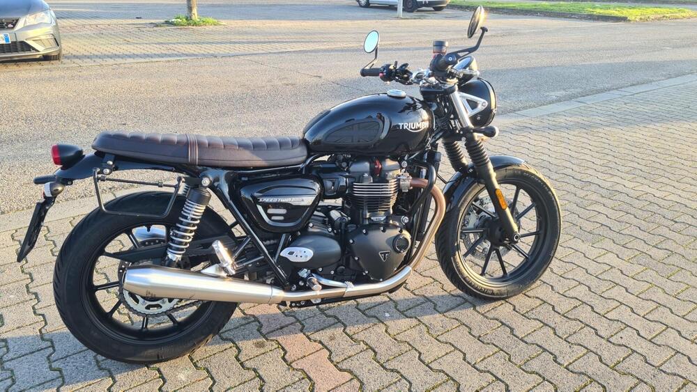 Triumph Speed Twin 900 (2023 - 24) (5)