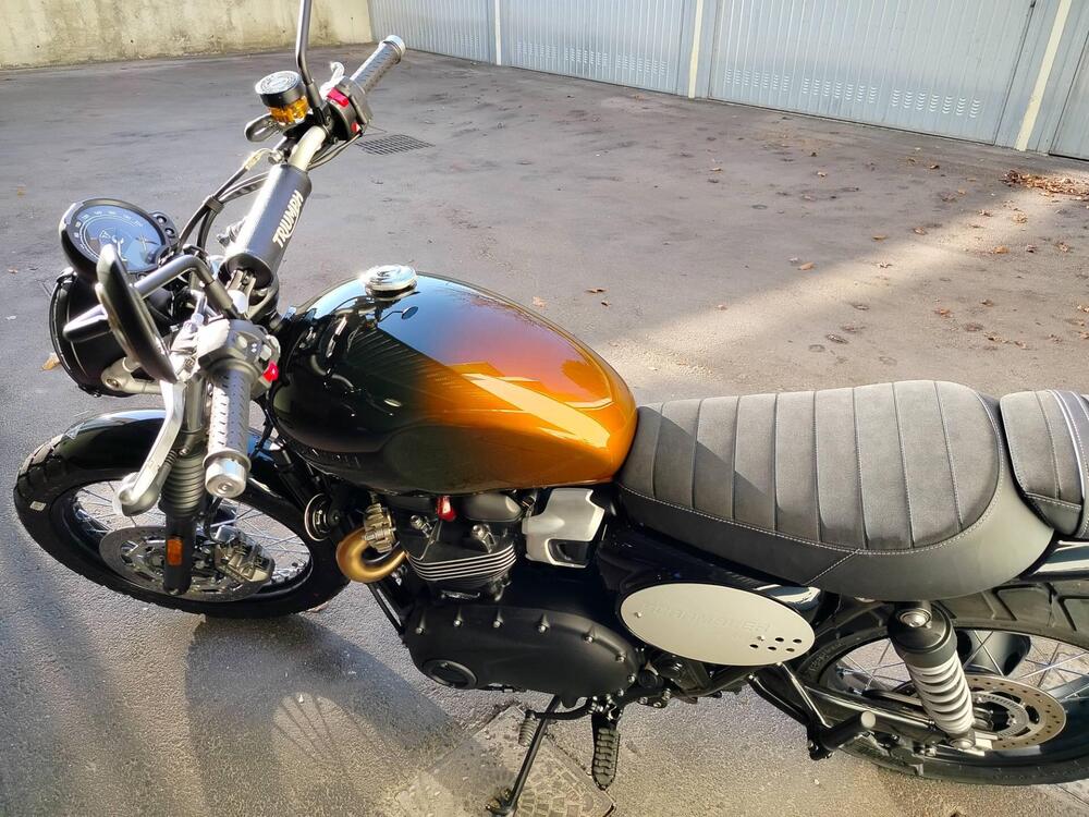Triumph Scrambler 900 Stealth Edition (2024) (6)