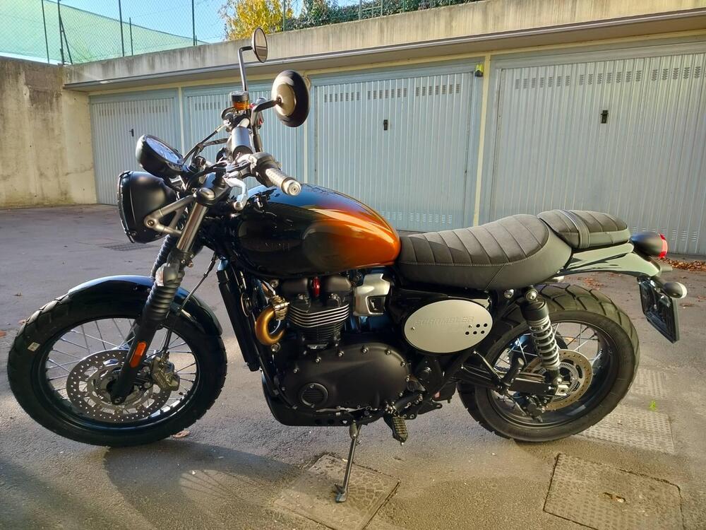 Triumph Scrambler 900 Stealth Edition (2024) (7)