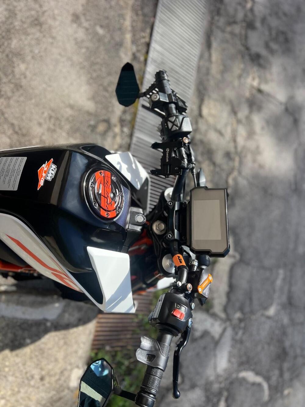KTM 390 Duke (2021 - 23) (18)